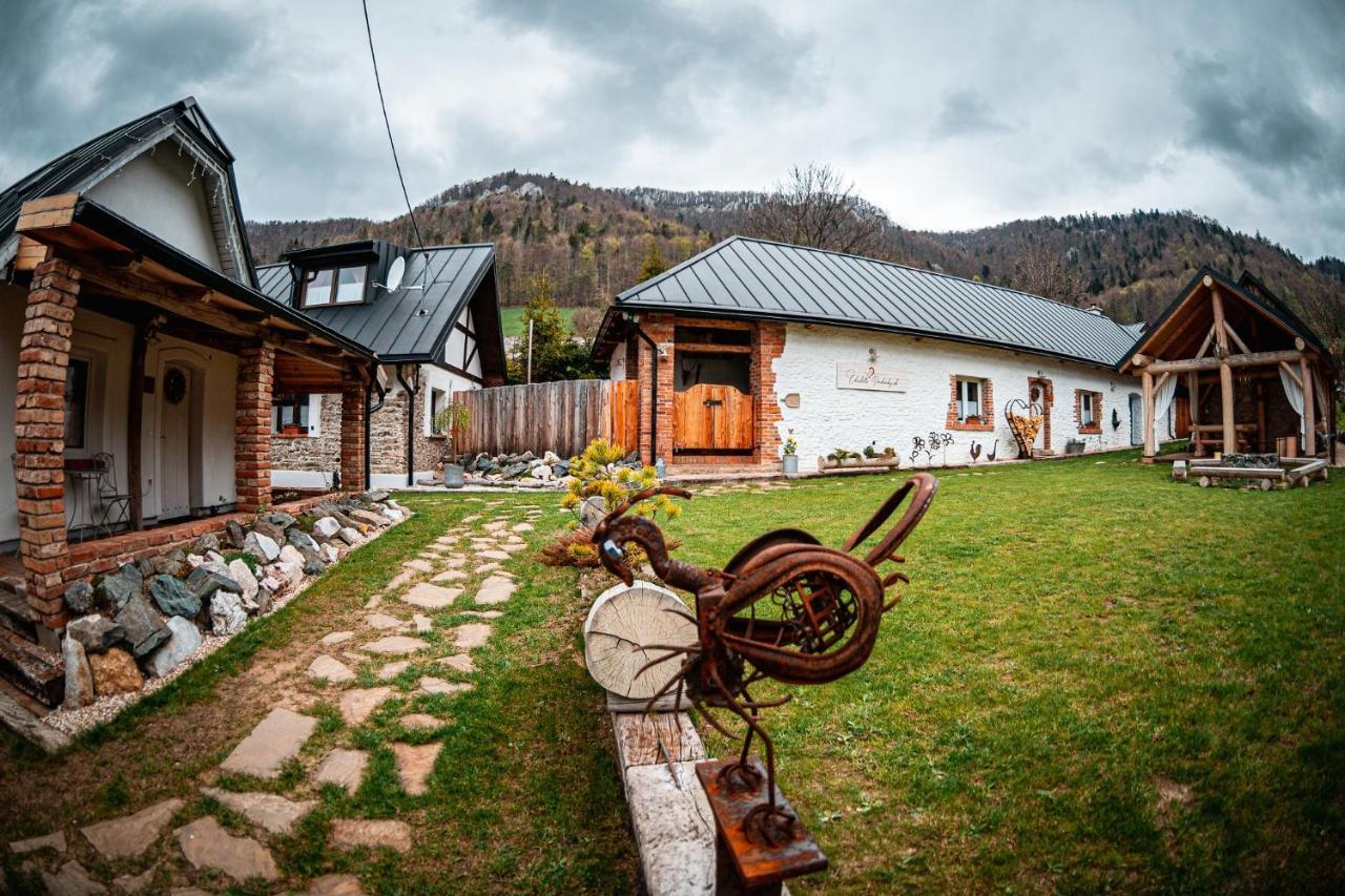 Ferienwohnung Chalets Dedinky Exterior foto